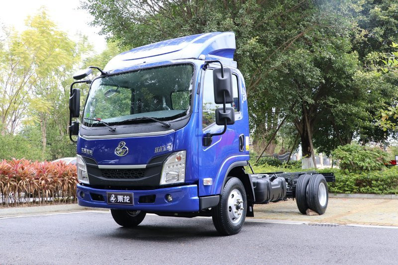 东风柳汽 乘龙L2 140马力 4X2 国六 载货车(LZ1040L2ABT)