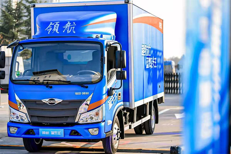 时代汽车 领航蓝牛王 158马力 4×2 国六 厢式载货车