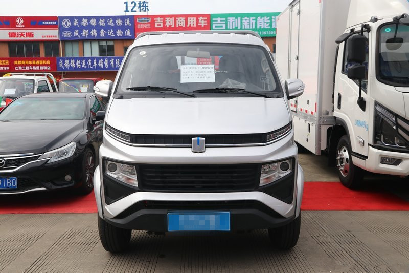 唐骏欧铃 锋锐F3 1.6L 铂金版 122马力 汽油 2.56米 国六 双排厢式微卡(ZB5032XXYDSE1L)