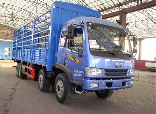 青岛解放 骏威(J5K)中卡 220马力 8×4 仓栅载货车(CA5240XXYPK2L7T4EA81-1)
