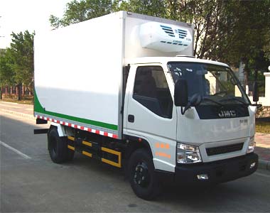 广州汇联 116马力 4×2 冷藏车(HLC5041XLC)