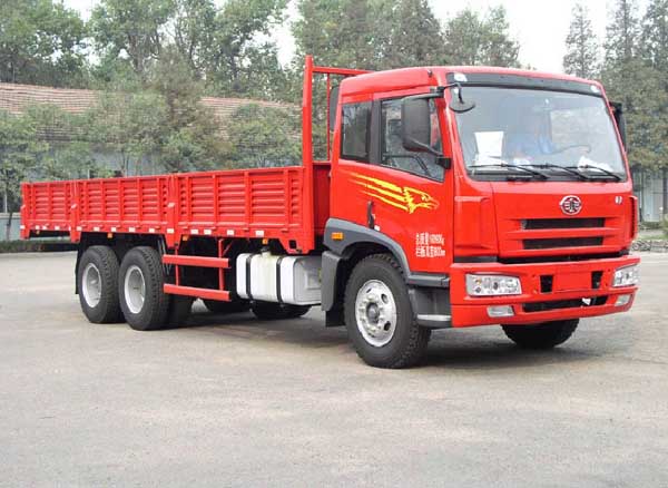 青岛解放 悍威J5M重卡 240马力 6×4 栏板载货车(CA1168P1K2L2T1EA80)