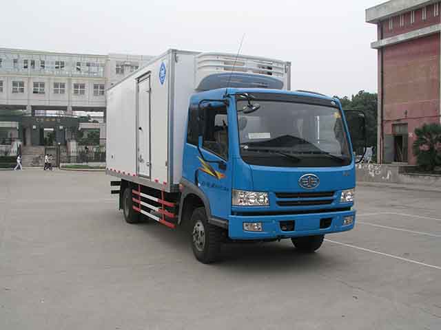 镇江飞驰 飞球 140马力 4×2 冷藏车(ZJL5083XLCB)