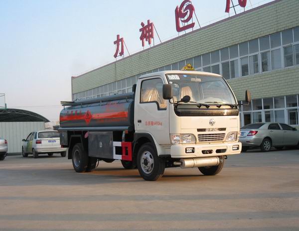 醒狮 115马力 4×2 运油车(SLS5060GYYE3)