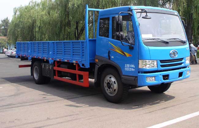 青岛解放 骏威(J5K)中卡 160马力 4×2 栏板载货车(CA1140PK2L3EA80)