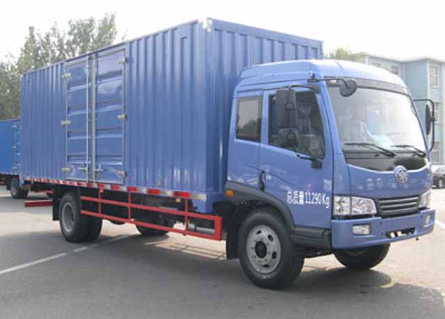 青岛解放 骏威J5K 中卡 160马力 4×2 厢式 单排 载货车 CA5111XXYPK2L3EA80-3