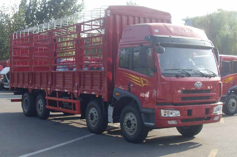 青岛解放 新悍威J5M重卡 240马力 8×2 仓栅载货车(CA5310XXYP1K2L7T10EA80-1)