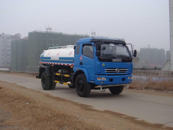 湖北江南 江特 140马力 4×2 洒水车(JDF5101GSS)