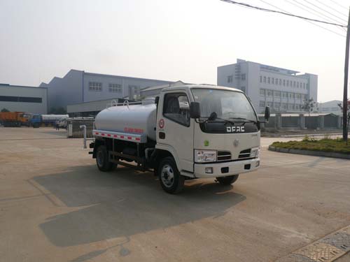 湖北成龙威 楚飞 115马力 4×2 洒水车(CLQ5070GSS3)