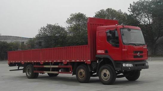 东风柳汽 乘龙中卡 220马力 6×2 栏板式载货车(LZ1200RCS)