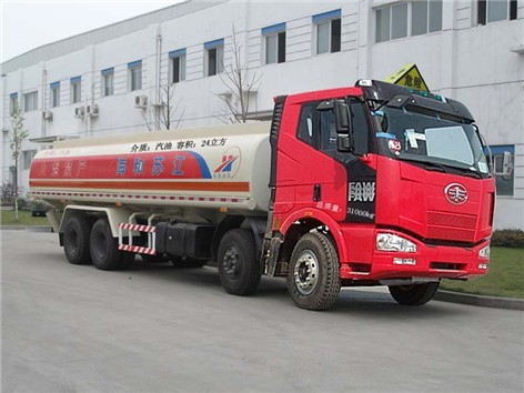 三力 280马力 8×4 加油车(CGJ5312GJY01)