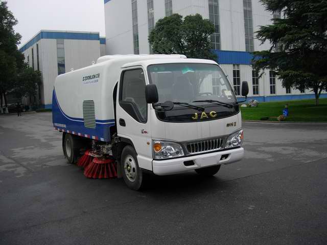 中联重科 中联 120马力 4×2 扫路车(ZLJ5063TSLHE3)
