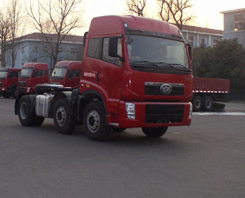 青岛解放 新大威重卡 336马力 6×2 牵引车(CA4226P2K15T3EA80)
