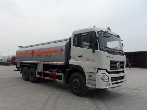 厦工楚胜 210马力 6×4 化工液体运输车(CSC5250GHYA12)