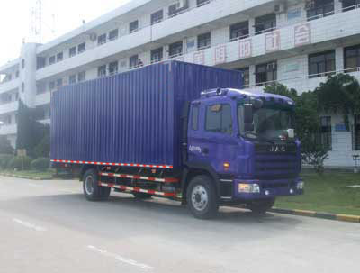 江淮 亮剑者中卡 140马力 4×2 排半厢式载货车(HFC5122XXYKR1ZT)