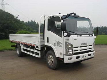 庆铃 五十铃700P中卡 190马力 4×2 栏板载货车(QL11009KAR)