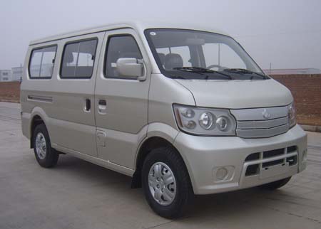 长安 星光4500 100马力 微客(SC6445C)