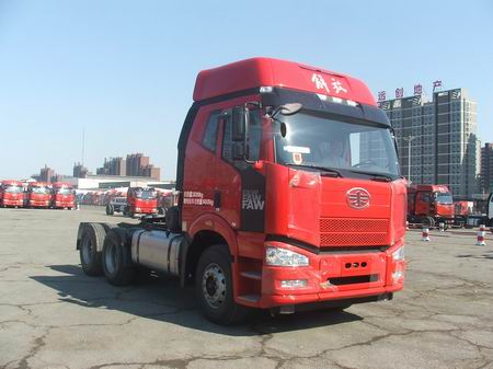 解放 J6P重卡 350马力 6×4 牵引车(CA4250P66K2T1A1E4)