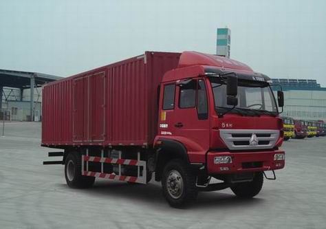 中国重汽 新黄河中卡 190马力 4×2 厢式载货车(ZZ5164XXYG5616C1)