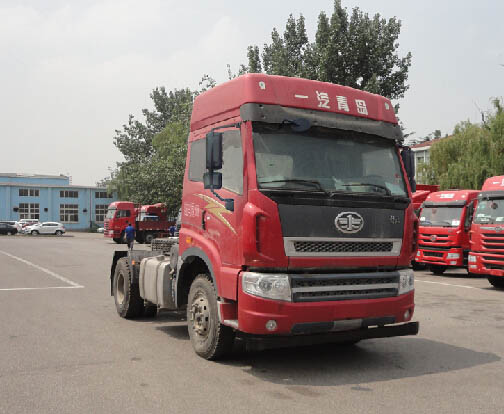 青岛解放 新大威重卡 350马力 4×2 牵引车(CA4180P2K2E4A80)