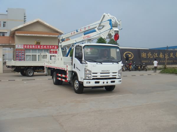 湖北江南 江特 190马力 4×2 高空作业车(JDF5070JGKQ4)