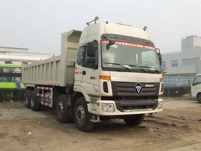 福田 欧曼ETX 9系重卡 336马力 8×4 自卸车（BJ3313DMPJC-S）