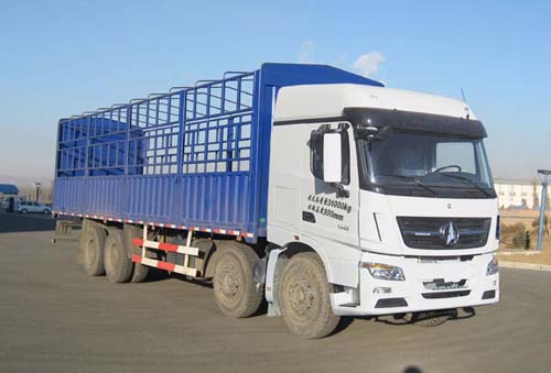 北奔重汽 北奔V3 重卡 375马力 8×4 仓栅式 排半 载货车(ND5310CCYZ07)