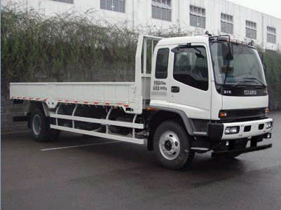 庆铃 FVR中卡 240马力 4×2 栏板载货车(QL1160AQFR)