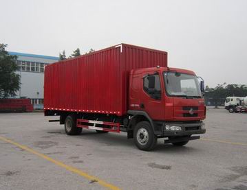 东风柳汽 乘龙中卡 160马力 4×2 厢式载货车(LZ5162XXYM3AA)