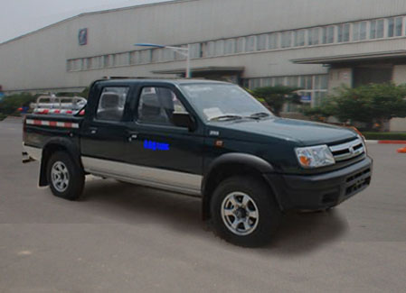 湖北江南 江特 139马力 4×2 绿化喷洒车(JDF5030GPSZN4)