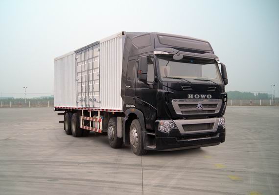 中国重汽 HOWO-T7H 重卡 400马力 8×4 厢式 排半 载货车(ZZ5317XXYN466MD1B)