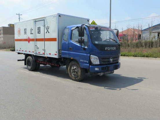 福田 奥铃 154马力 4×2 爆破器材运输车(BJ5099XQY-AC)
