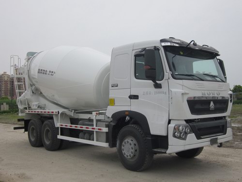 上海华建 华建 360马力 6×4 混凝土搅拌运输车(HDJ5258GJBHO)