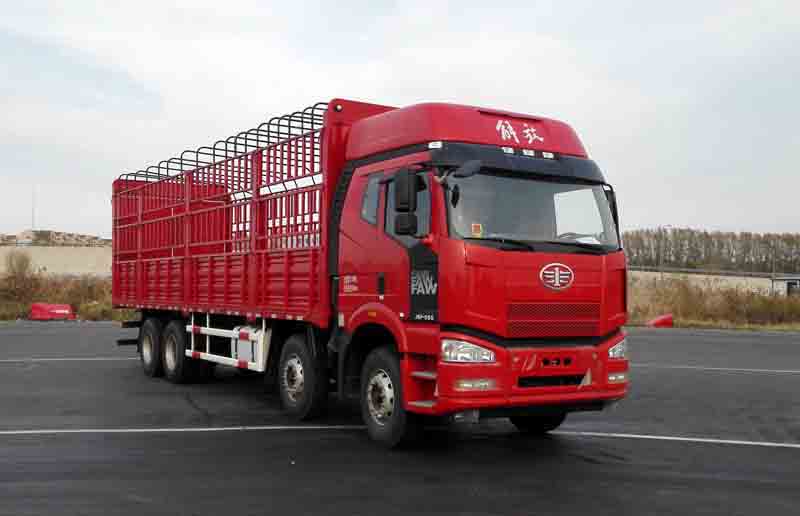 一汽解放 解放J6P 重卡 350马力 8×4 仓栅式 排半 载货车(CA5310CCYP66K2L7T4E5)