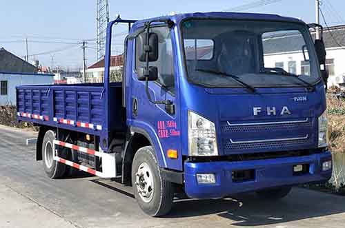一汽凌源 凌源 轻卡 117马力 4×2 栏板式 单排 载货车(CAL1041DCRE5)