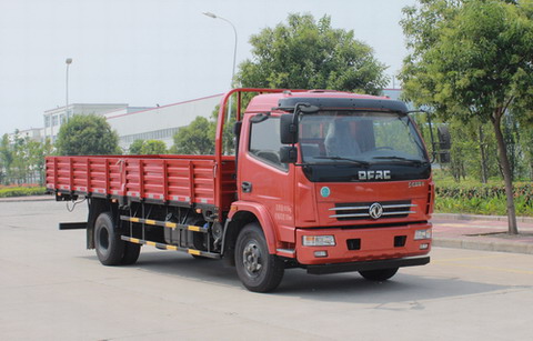 东风股份 多利卡D7 轻卡 156马力 4×2 栏板式 单排 载货车(EQ1090S8BDD)