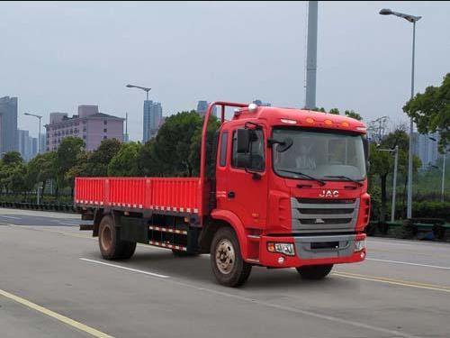 江淮汽车 格尔发A6L 中卡 190马力 4×2 栏板式 排半 载货车(HFC1161P3K2A50S5V)