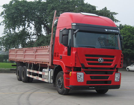 上汽红岩 杰狮 重卡 310马力 6×4 栏板式 排半 载货车(CQ1255HMG594)