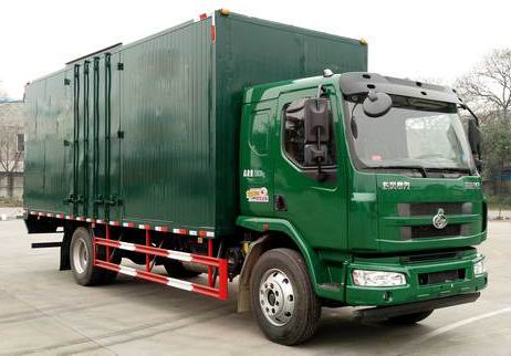 东风柳汽 新乘龙M3 重卡 185马力 4×2 厢式 排半 载货车(LZ5180XXYM3AB)