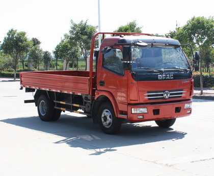东风 多利卡L 115马力 单排栏板轻卡(DFA1041S11D2)