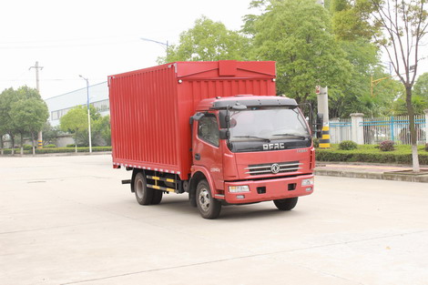 东风股份 多利卡D7 轻卡 156马力 4×2 厢式 单排 载货车(EQ5090XYK8BDCAC)