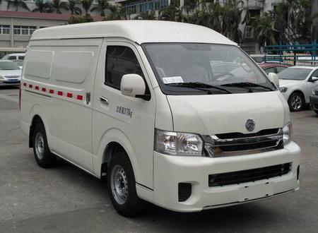 厦门金旅 金旅海狮 112马力 5—9人 厢货车(XML5039XXY85)