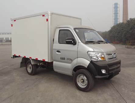 重汽王牌 2017款 717系 102马力 汽油 厢式 单排 载货车(CDW5020XXYN5M5Q)