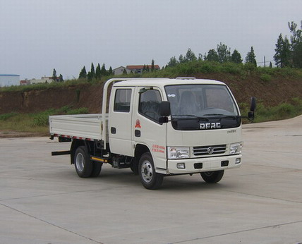 东风股份 多利卡D6 轻卡 115马力 4×2 栏板式 双排 载货车(EQ1041D3BDF)