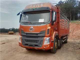 东风柳汽 乘龙 乘龙H5前四后四7米8高栏货车货车