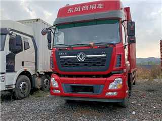 东风商用车 天龙 天龙VL前四后四9米6厢车厢式货车