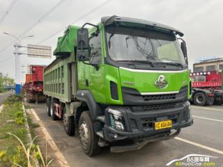 东风柳汽 乘龙 330马力6.8米自卸车