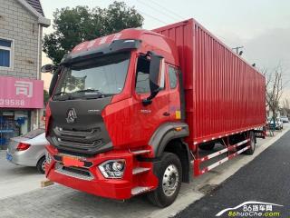 中国重汽 ：免购置税 送保险一年 货车