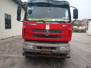 东风柳汽 乘龙 4x4-6.8米