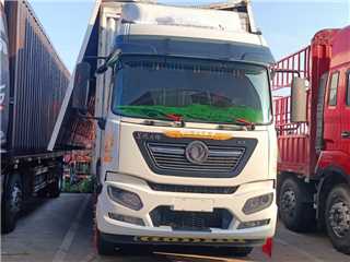 东风商用车 天锦 天锦9米8大单桥双飞翼